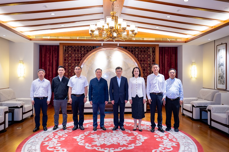 1761703976584199.jpg 2.jpg